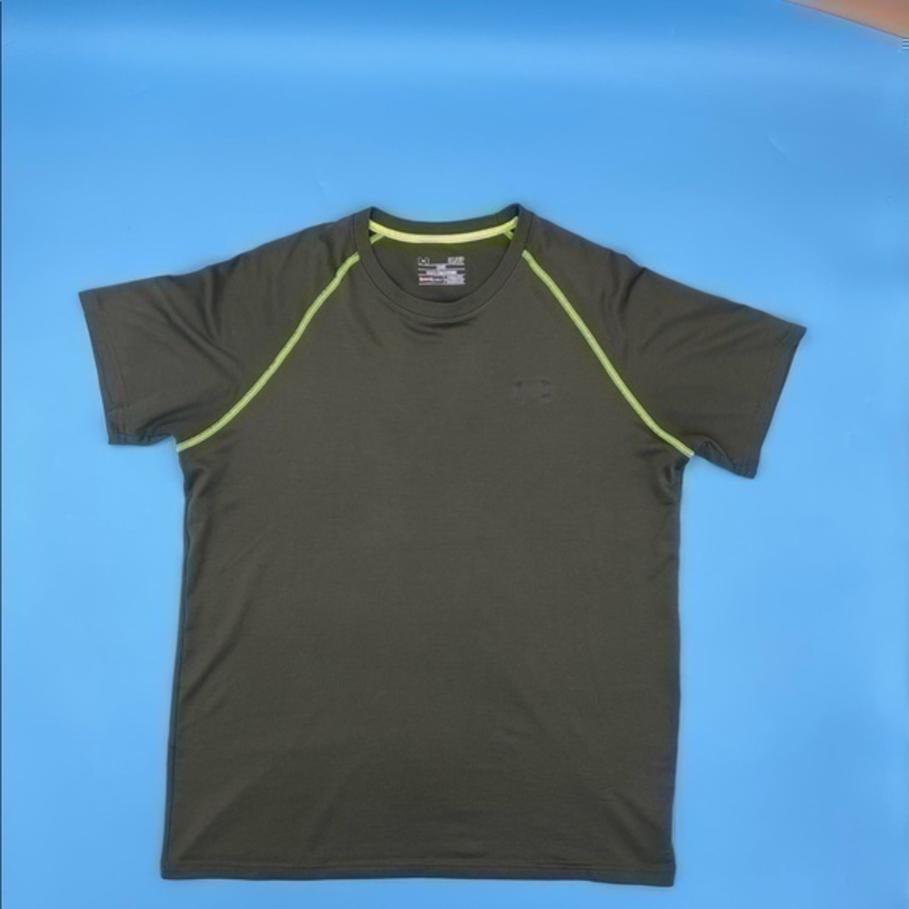 UNDER ARMOUR HeatGear Active Tee